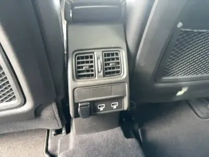 Photo 18 Renault Arkana  E-Tech hybride 145 - 22