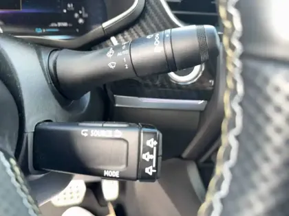 Photo 115 Renault Arkana  E-Tech hybride 145 - 22