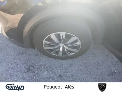 Photo 53 Peugeot 2008  BlueHDi 130 S&S EAT8