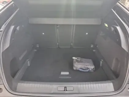 Photo 44 Peugeot 3008  Hybrid 136 e-DCS6