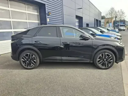 Photo 32 Peugeot 3008  Hybrid 136 e-DCS6