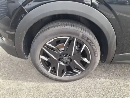 Photo 11 Peugeot 3008  Hybrid 136 e-DCS6