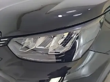 Photo 102 Peugeot 2008  PureTech 130 S&S BVM6