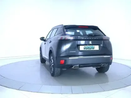 Photo 61 Peugeot 2008  PureTech 130 S&S BVM6