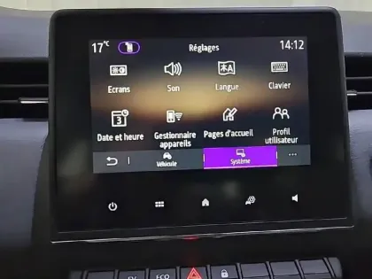 Photo 24 Renault Clio  E-Tech full hybrid 145