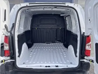 Photo 25 Opel Combo  CARGO M 650 KG BLUEHDI 100 S&S BVM6