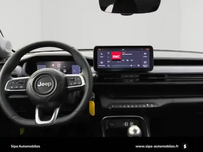 Photo 47 Jeep Avenger  1.2 Turbo T3 100 ch