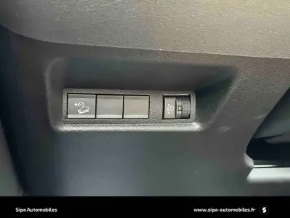 Photo 15 Jeep Avenger Gén. I Ph1 Altitude 5