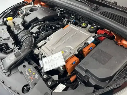 Photo 30 Renault Clio  E-Tech full hybrid 145 ch GSR2