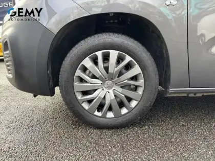 Photo 38 Peugeot Partner  FOURGON XL 950 KG BLUEHDI 130 S&S EAT8