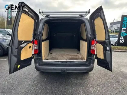 Photo 33 Peugeot Partner  FOURGON XL 950 KG BLUEHDI 130 S&S EAT8