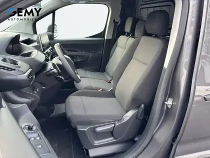 Photo 64 Peugeot Partner  FOURGON XL 950 KG BLUEHDI 130 S&S EAT8