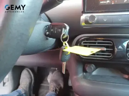 Photo 16 Citroën C4  Cactus PureTech 110 S&S EAT6