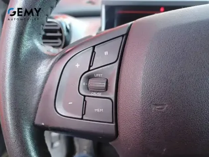 Photo 14 Citroën C4  Cactus PureTech 110 S&S EAT6