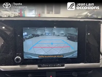 Photo 15 Toyota C-HR  Hybride 200