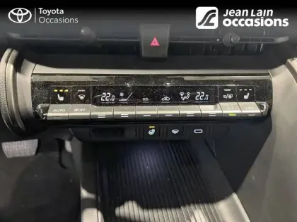 Photo 53 Toyota C-HR  Hybride 200