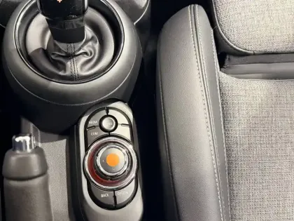 Photo 32 Mini Mini Hatch 3 Portes Cooper 136 ch BVA7