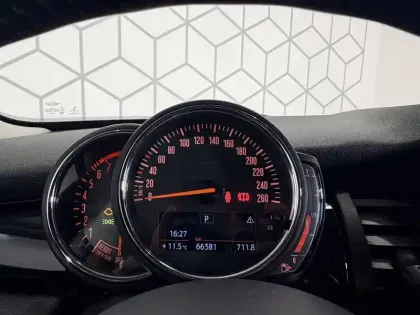 Photo 73 Mini Mini Hatch 3 Portes Cooper 136 ch BVA7