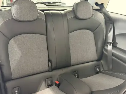 Photo 28 Mini Mini Hatch 3 Portes Cooper 136 ch BVA7