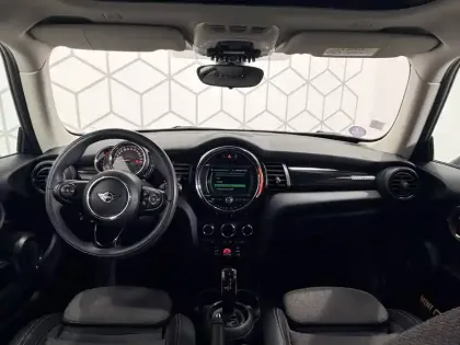 Photo 6 Mini Mini Hatch 3 Portes Cooper 136 ch BVA7