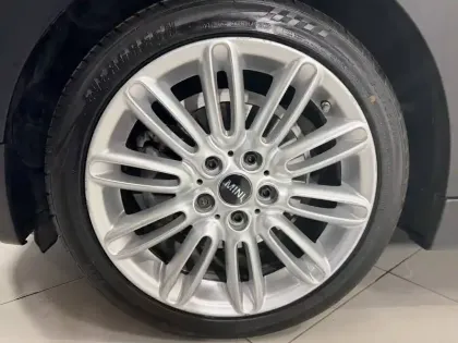 Photo 49 Mini Mini Hatch 3 Portes Cooper 136 ch BVA7