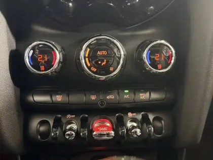 Photo 33 Mini Mini Hatch 3 Portes Cooper 136 ch BVA7