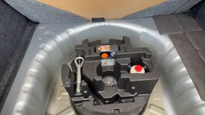 Photo 27 Nissan Micra  IG-T 92