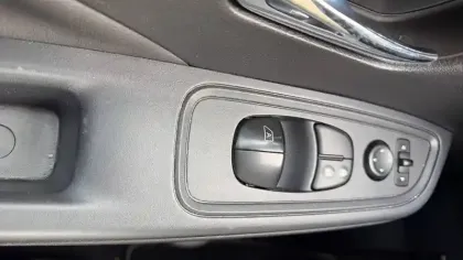 Photo 10 Nissan Micra  IG-T 92