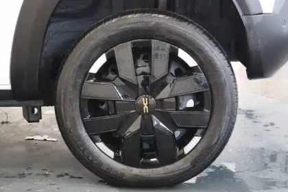 Photo 28 Dacia Spring  GSR2 65