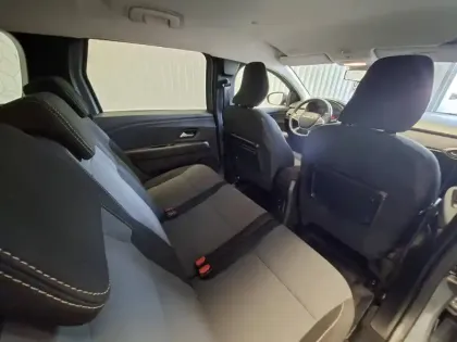 Photo 18 Dacia Jogger  ECO-G 100 7 places GSR2