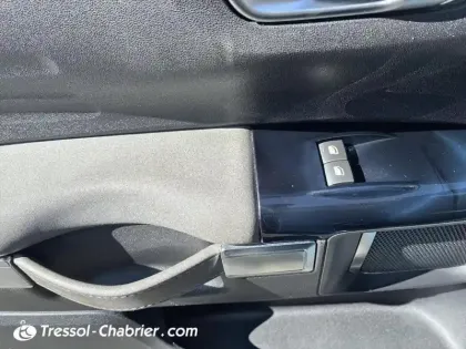 Photo 27 Citroën C4  Cactus BlueHDi 120 S&S EAT6 Shine