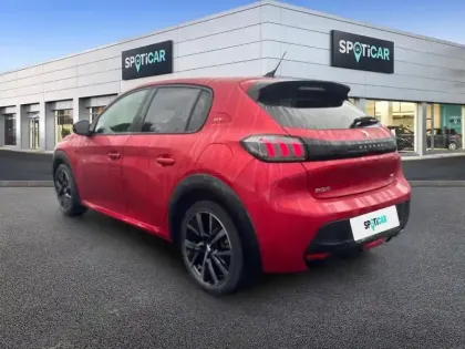 Photo 29 Peugeot 208  PureTech 100 S&S BVM6 GT Pack