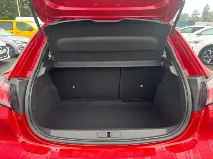 Photo 7 Peugeot 208  PureTech 100 S&S BVM6 GT Pack