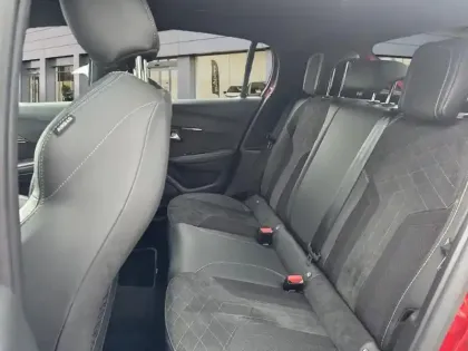 Photo 22 Peugeot 208  PureTech 100 S&S BVM6 GT Pack