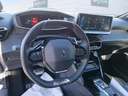 Photo 11 Peugeot 208  PureTech 100 S&S EAT8 GT