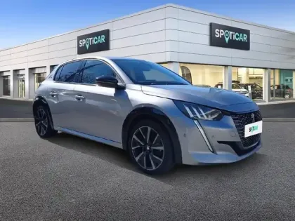 Photo 28 Peugeot 208  PureTech 100 S&S EAT8 GT