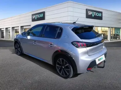 Photo 29 Peugeot 208  PureTech 100 S&S EAT8 GT