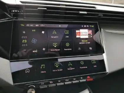 Photo 21 Peugeot 308  BlueHDi 130ch S&S EAT8 GT