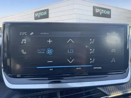 Photo 21 Peugeot 2008 Gén. II Ph2 Style 5