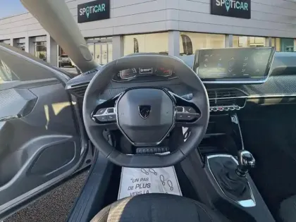 Photo 11 Peugeot 2008 Gén. II Ph2 Style 5