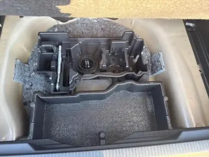 Photo 26 Peugeot 2008 Gén. II Ph2 Style 5