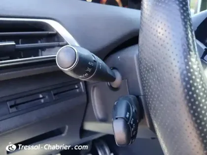 Photo 28 Peugeot 3008  1.2 Puretech 130ch S&S BVM6 GT Line