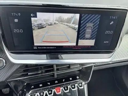 Photo 25 Peugeot 2008  PureTech 130 S&S BVM6 Allure