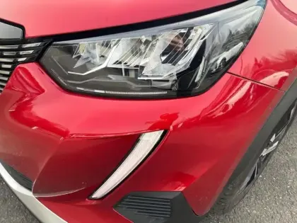 Photo 13 Peugeot 2008  PureTech 130 S&S BVM6 Allure