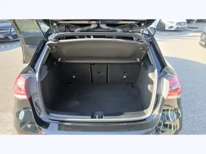 Photo 9 Mercedes Classe A 200 d AMG Line