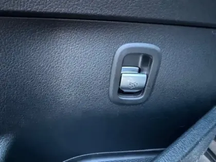 Photo 19 Mercedes Classe C 220 d Berline AMG Line