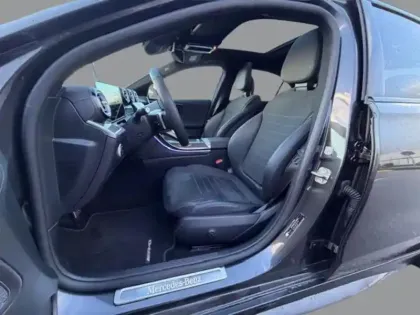 Photo 18 Mercedes Classe C 220 d Berline AMG Line