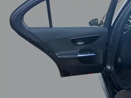 Photo 11 Mercedes Classe C 220 d Berline AMG Line