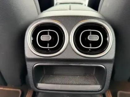 Photo 21 Mercedes Classe C 300 d e Hybrid EQ Berline Busi