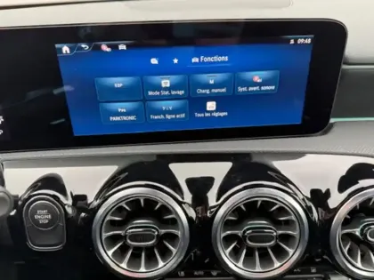 Photo 15 Mercedes Classe A 250 e Hybrid EQ AMG Line